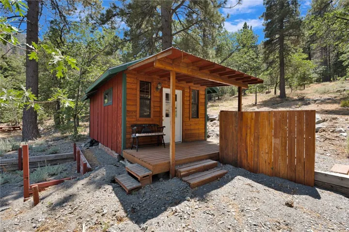 Outdoor Guest Room