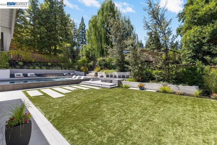 271 Livorna Heights Road, Alamo, California 94507