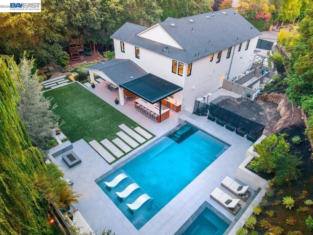 271 Livorna Heights Road, Alamo, California 94507