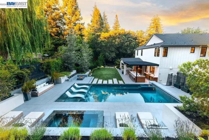 271 Livorna Heights Road, Alamo, California 94507