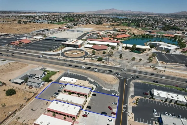 12064 Jacaranda Avenue A&b, Hesperia, California 92345