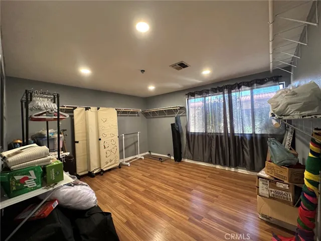 12064 Jacaranda Avenue A&b, Hesperia, California 92345