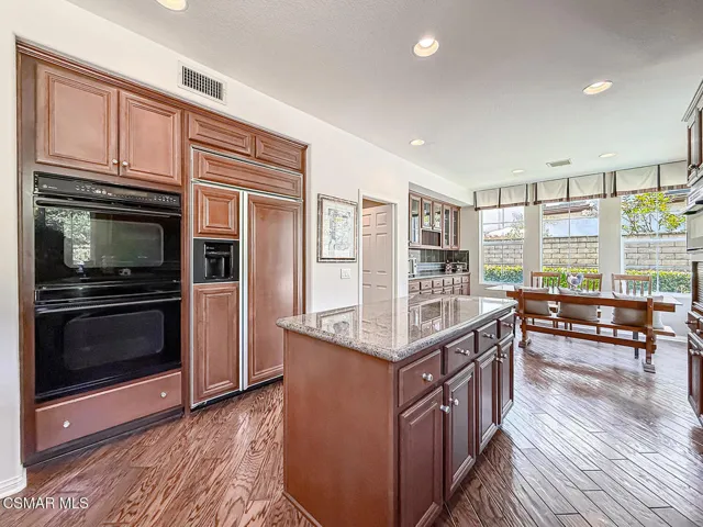 cFamily and Kitchen7