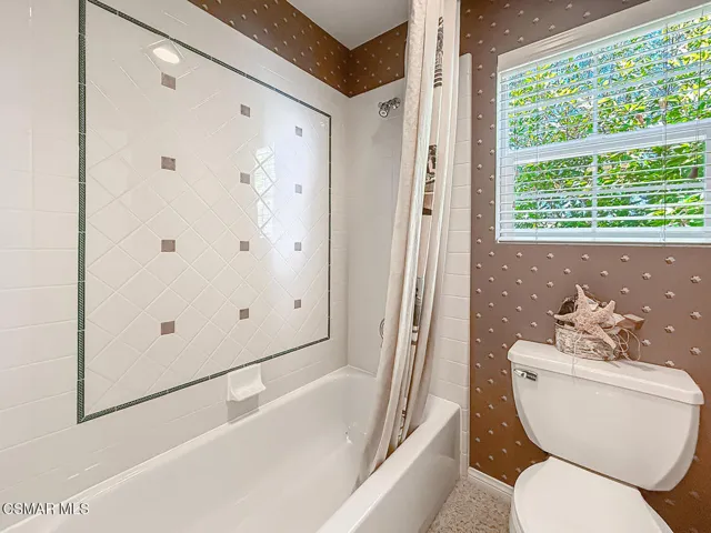 kBedroom3 Ensuite5