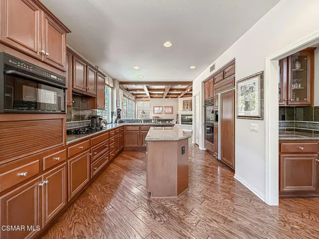 cFamily and Kitchen9