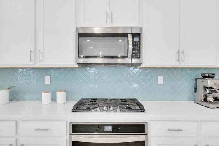 7040 Vintner Court, Gilroy, California 95020
