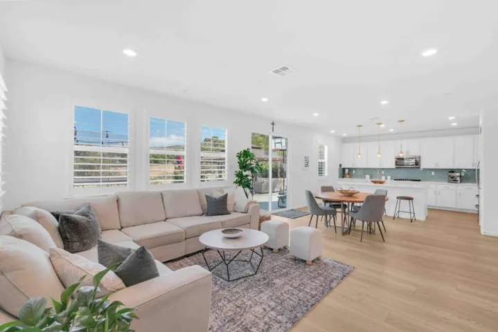 7040 Vintner Court, Gilroy, California 95020