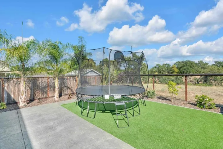 7040 Vintner Court, Gilroy, California 95020