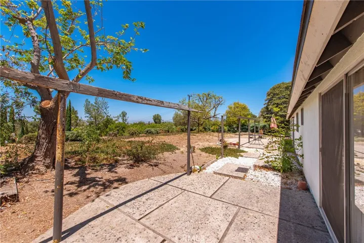 2665 Calle Limonero, Thousand Oaks, California 91360