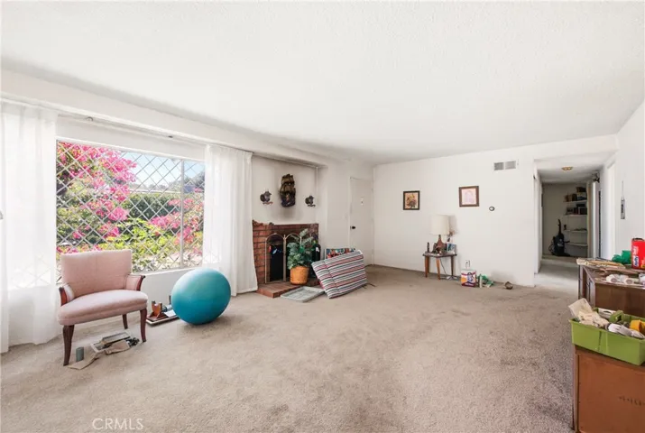 2665 Calle Limonero, Thousand Oaks, California 91360
