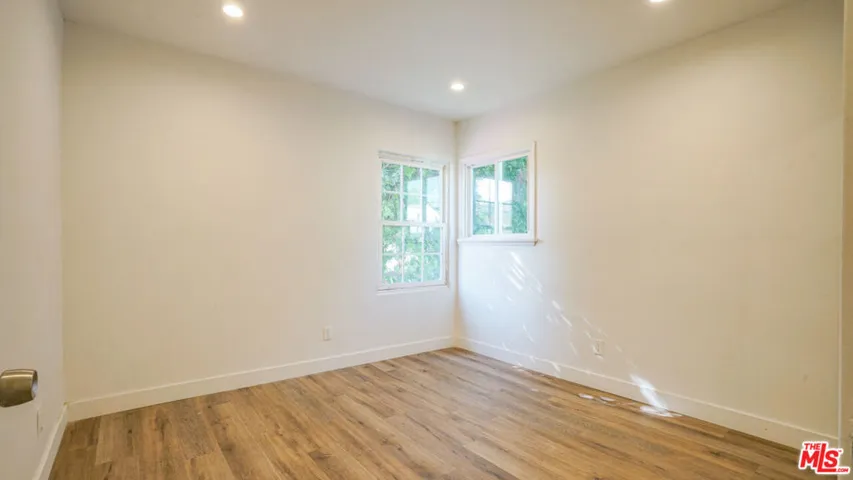 6112 Saturn Street, Los Angeles, California 90035