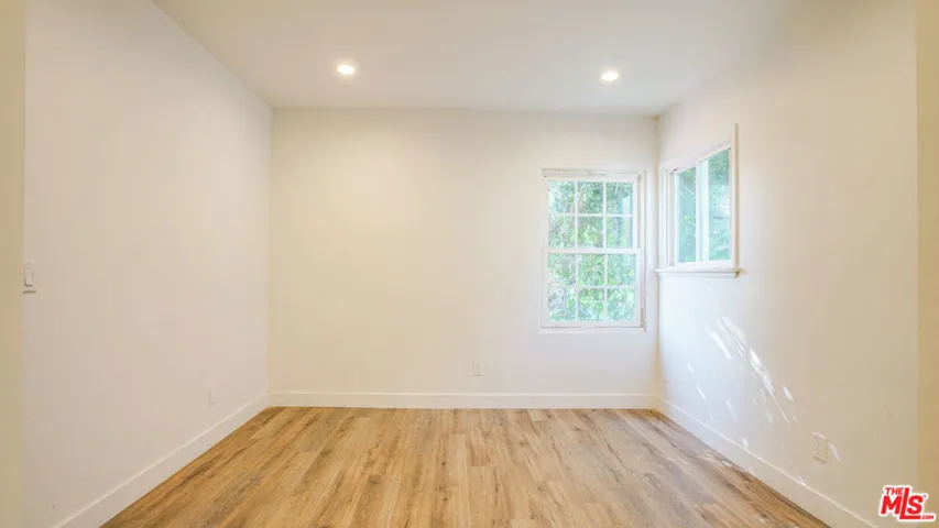 6112 Saturn Street, Los Angeles, California 90035