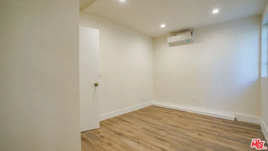 6112 Saturn Street, Los Angeles, California 90035