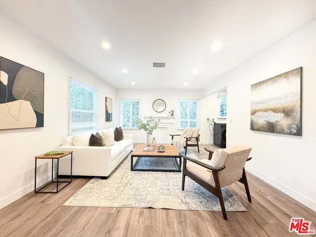 6112 Saturn Street, Los Angeles, California 90035