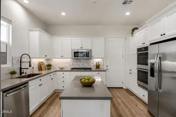 _1625 Range Rd MLS-12 - staged using AI