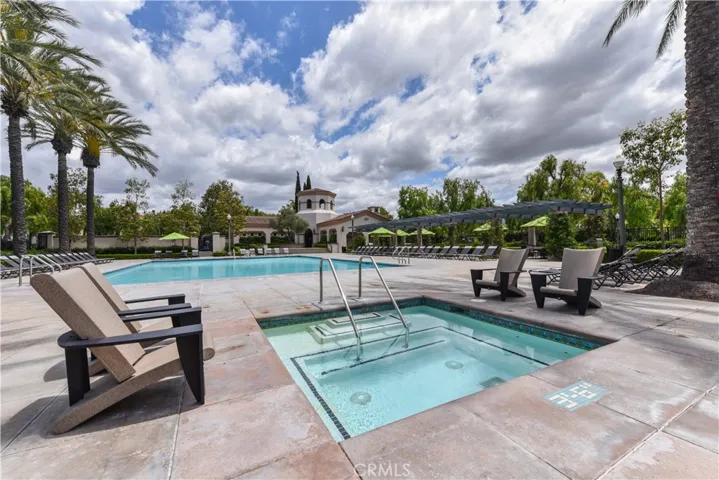 22 Maywood, Irvine, California 92602