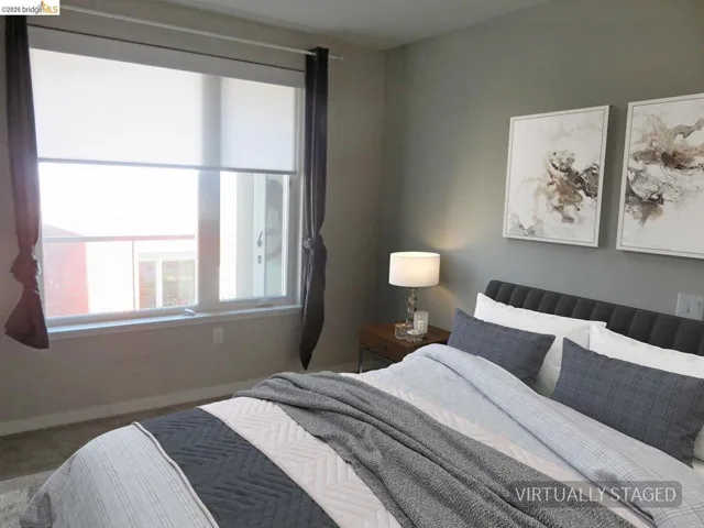 10 Innes Ct 307, San Francisco, California 94124