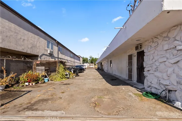 6322 Eastern Avenue, Bell Gardens, California 90201