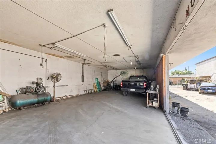 6322 Eastern Avenue, Bell Gardens, California 90201