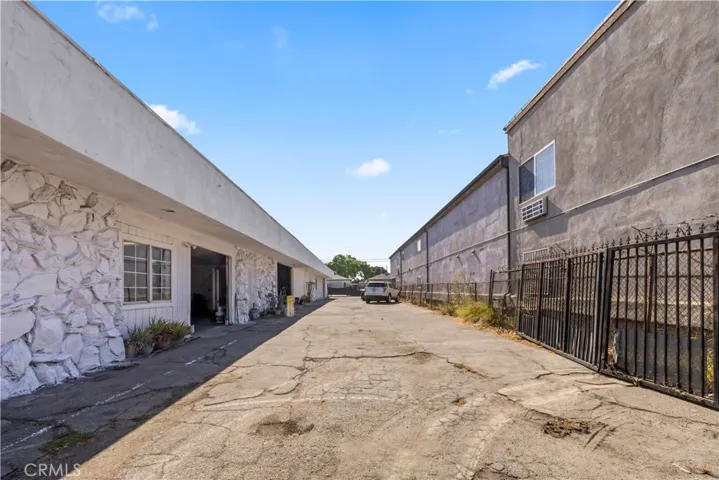 6322 Eastern Avenue, Bell Gardens, California 90201