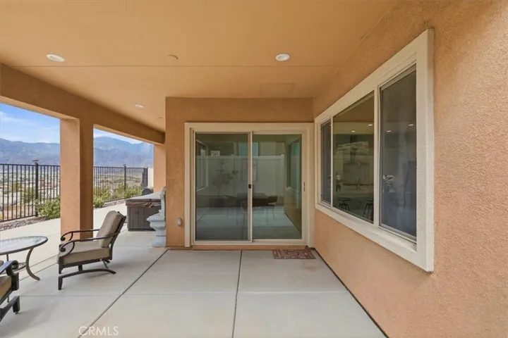 Lots Of Space To Entertain.