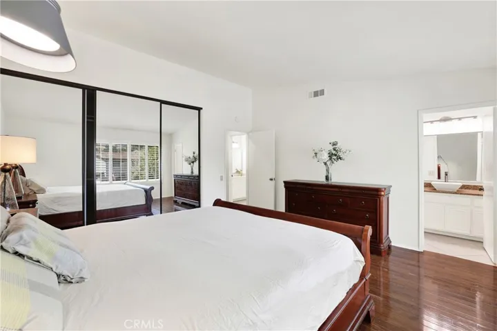 10 Evening Shadow, Irvine, California 92603