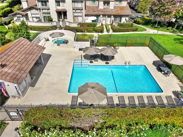 10 Evening Shadow, Irvine, California 92603