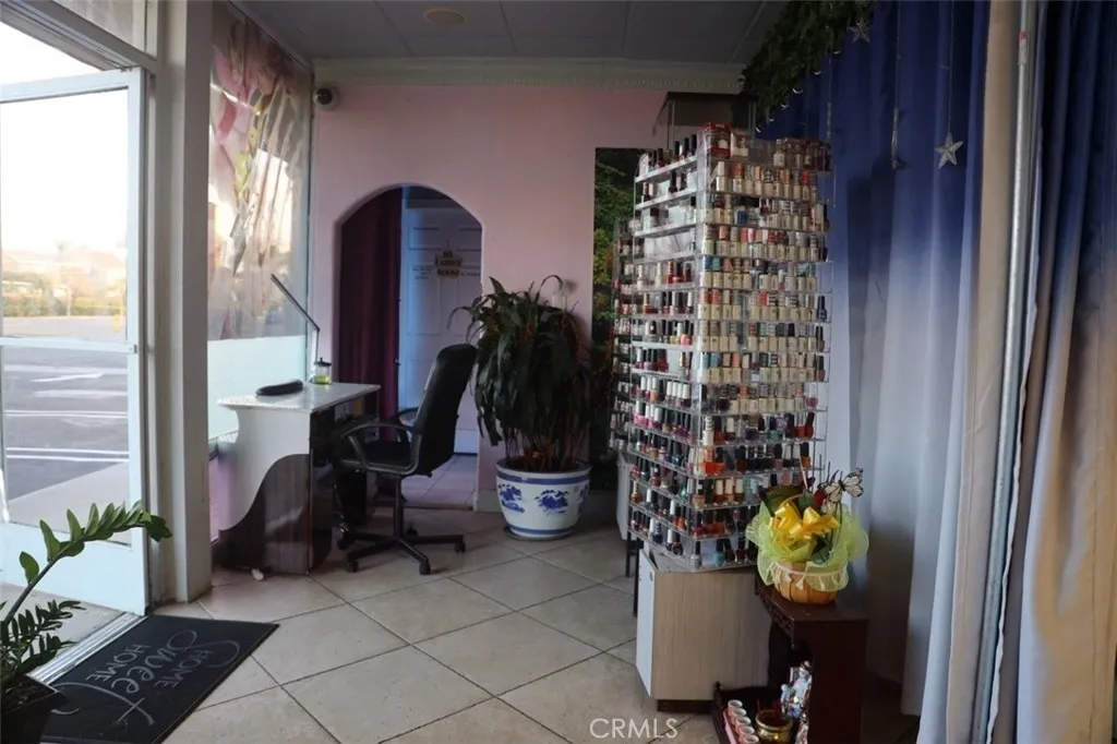 5871 Westminster Boulevard B, Westminster, California 92683 — photo 4