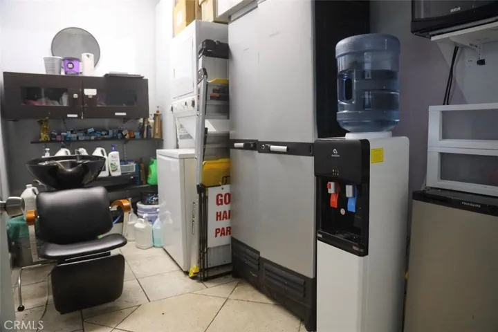 5871 Westminster Boulevard B, Westminster, California 92683