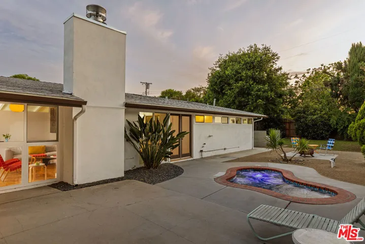 6283 Lubao Avenue, Woodland Hills, California 91367