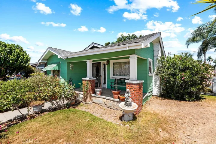405 W Mcfadden, Santa Ana, California 92707