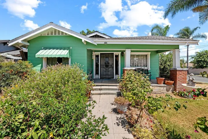 405 W Mcfadden, Santa Ana, California 92707