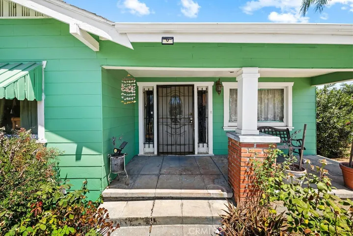 405 W Mcfadden, Santa Ana, California 92707