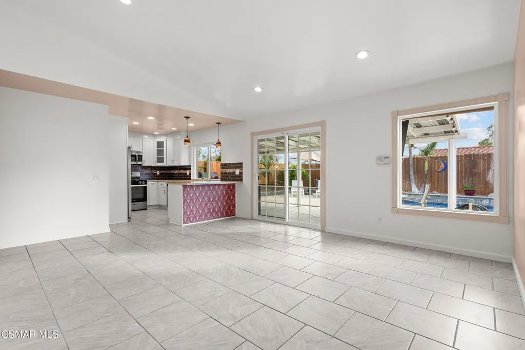 5358 Willow View Drive, Camarillo, California 93012 — photo 5