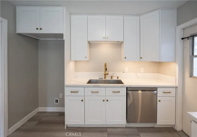 Note- fridge was not installed until after photos were taken