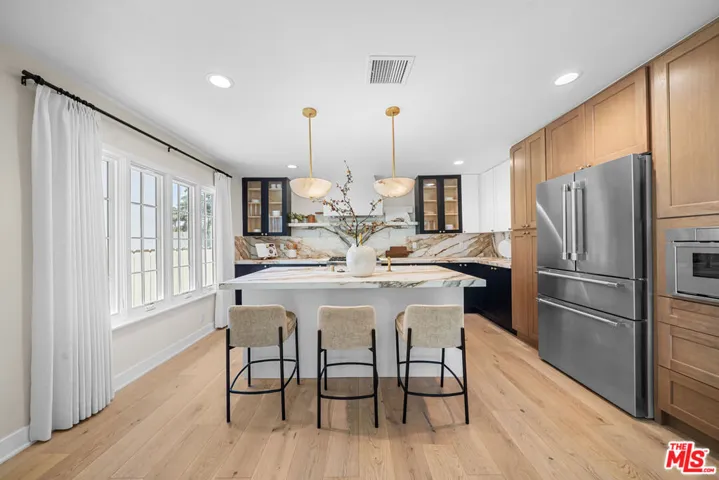 177 S Gardner Street, Los Angeles, California 90036