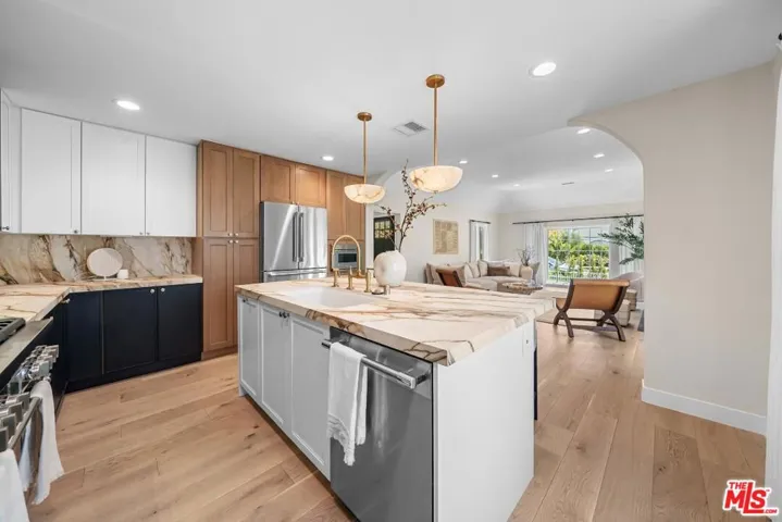 177 S Gardner Street, Los Angeles, California 90036