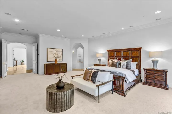 6102 Avenida Alteras, Rancho Santa Fe, California 92067
