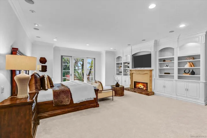 6102 Avenida Alteras, Rancho Santa Fe, California 92067