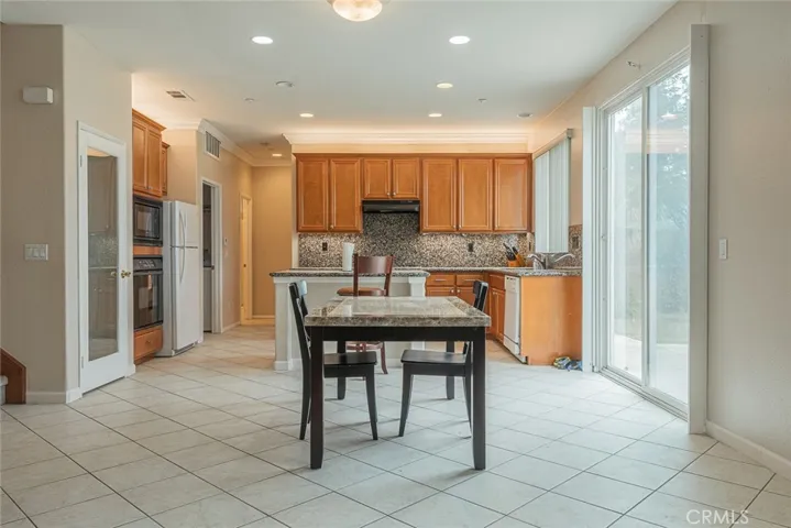 16386 Los Coyotes, Fontana, California 92336