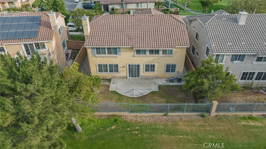 16386 Los Coyotes, Fontana, California 92336