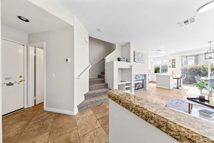 11845 Spruce Run Dr Unit B, San Diego, California 92131