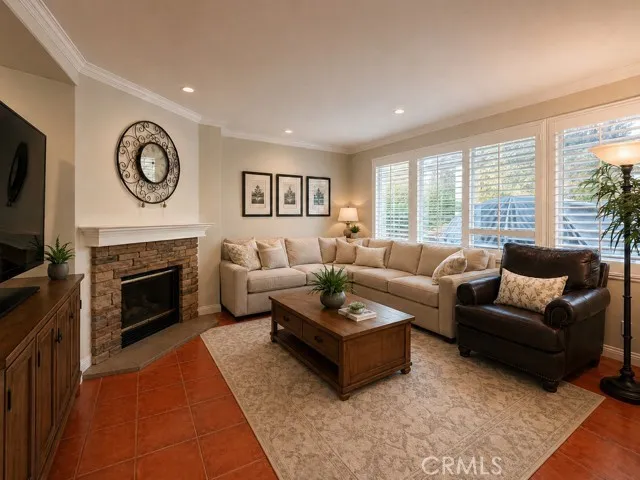 2943 Penman, Tustin, California 92782