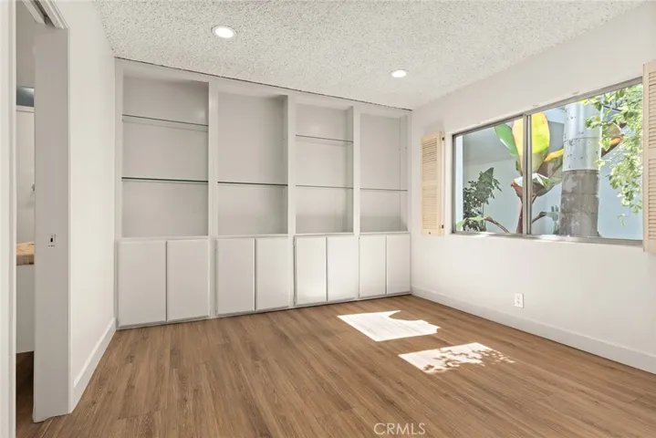 681 S Orange Grove Boulevard 3, Pasadena, California 91105