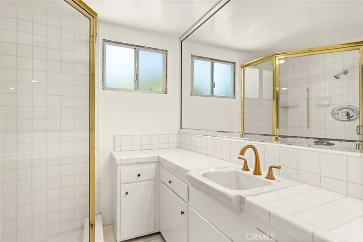 681 S Orange Grove Boulevard 3, Pasadena, California 91105