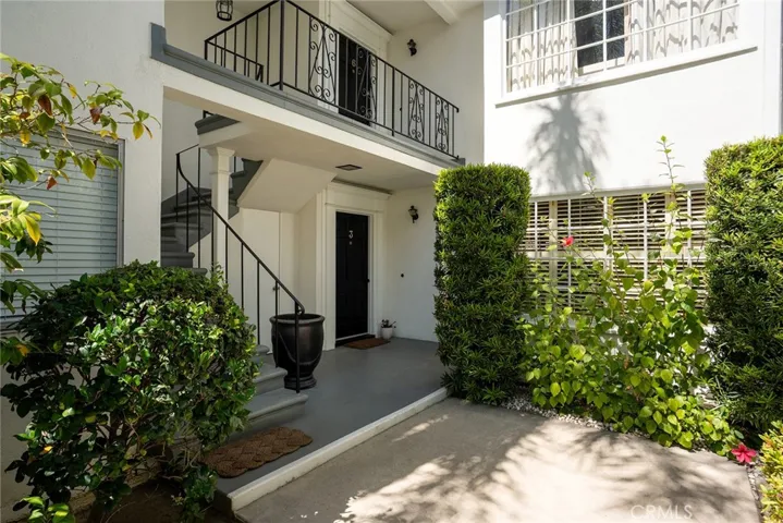 681 S Orange Grove Boulevard 3, Pasadena, California 91105