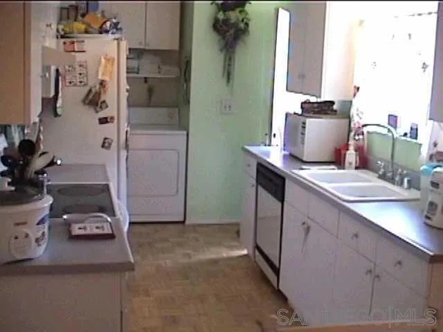 10328 Great Rock, Santee, California 92071