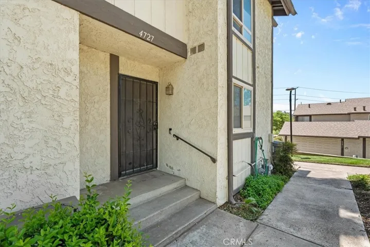 4727 Knickerbocker, Riverside, California 92501