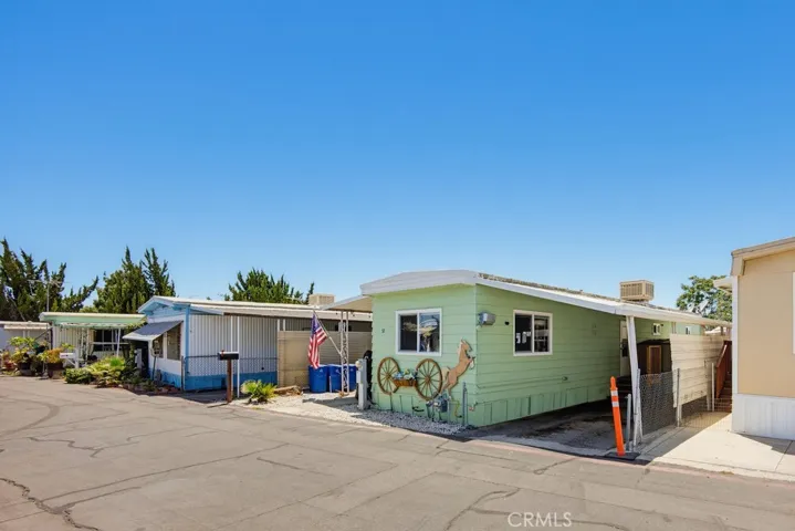 34480 County Line Road 52, Yucaipa, California 92399