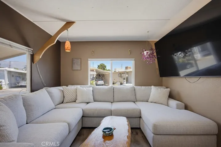 34480 County Line Road 52, Yucaipa, California 92399